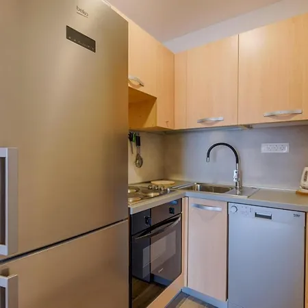 With Wifi - 17401 * Fiume